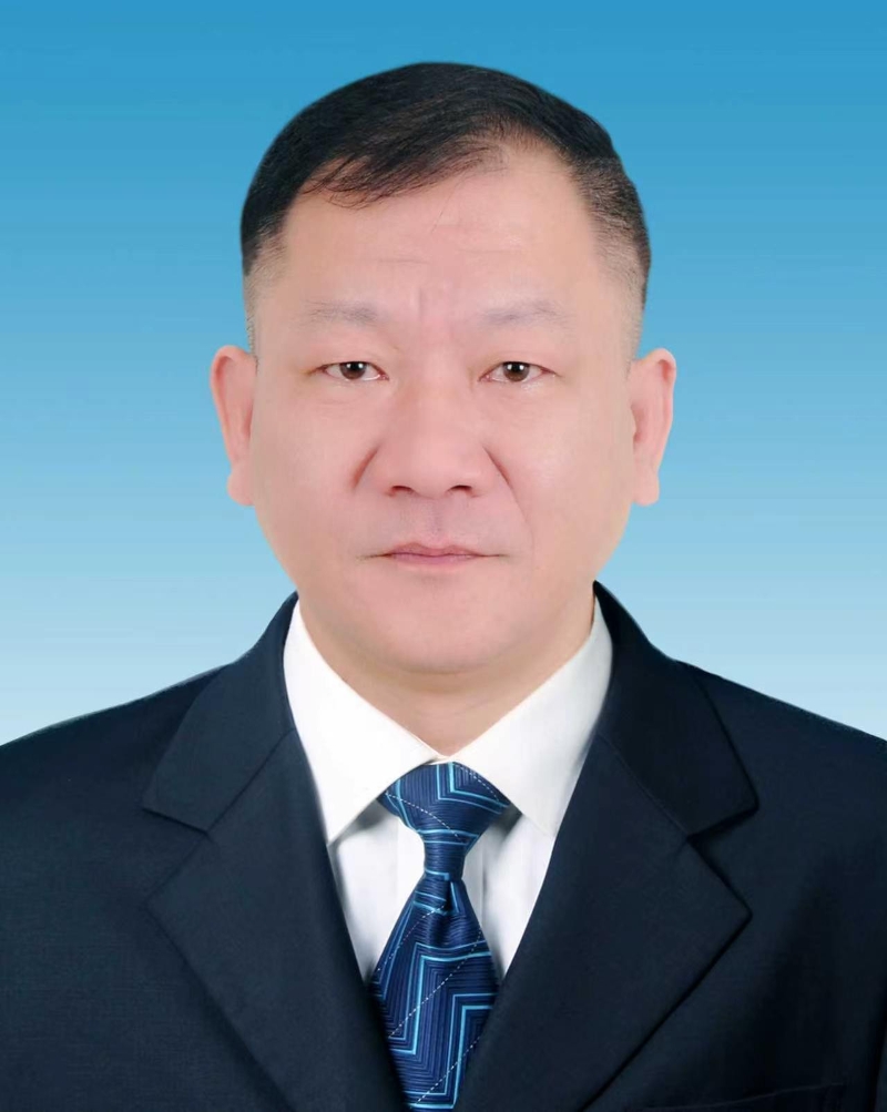 余磊.jpg